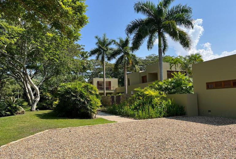Anp028 - Beautiful villa in an amazing condo in Anapoima