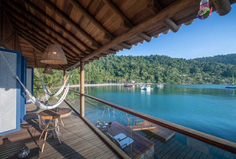 Pty014 - Exuberante loft privado junto al mar en Paraty