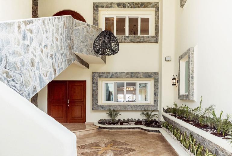 Pmo002 - Mansão de luxo em Porto Morelos