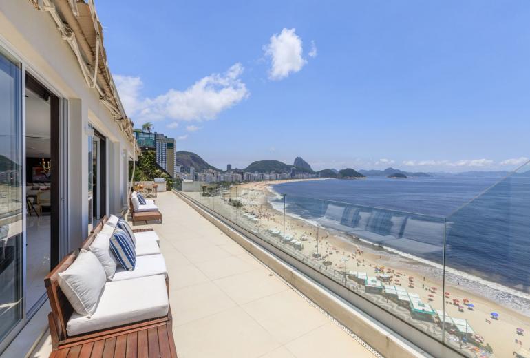Rio008 - Luxuosa cobertura com vista para mar em Copacabana