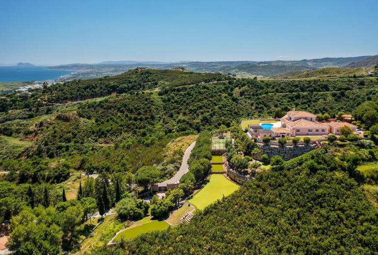Mbl009 - Lujosa villa con vistas en Marbella.
