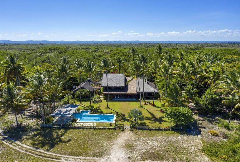 Bah329 - Hermosa villa frente al mar en Maraú