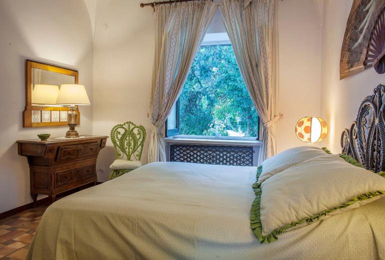 Cam005 - An exceptional villa on Capri Island