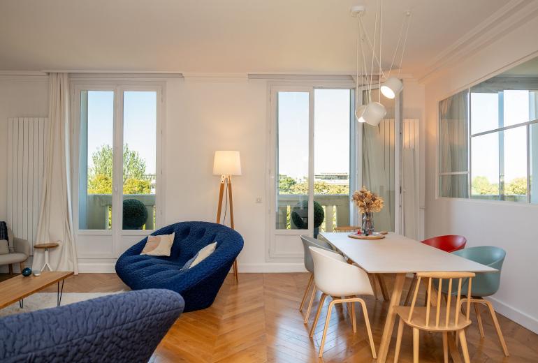 Par050 - Appartement avec terrasse et vues à Paris