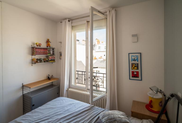 Par035 - 3 bedroom apartment in Paris Batignolles