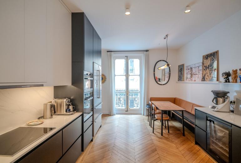 Par012 - Apartamento de luxo de 5 quartos em Paris