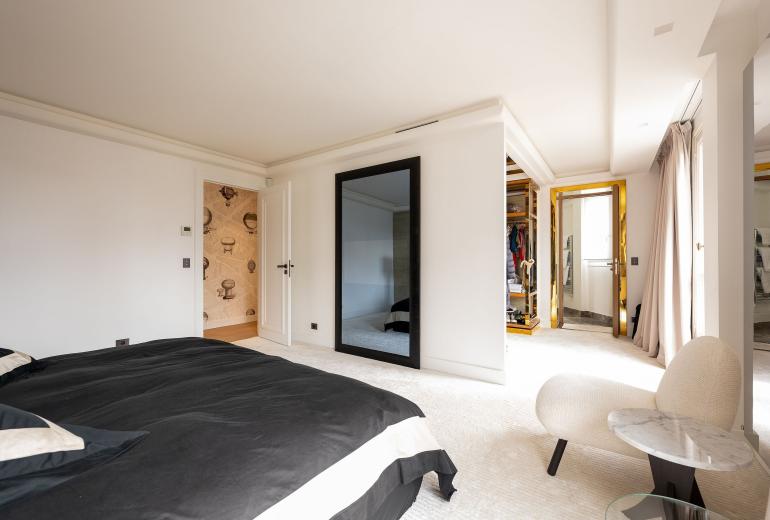 Par022 - 4 bedroom luxury apartment