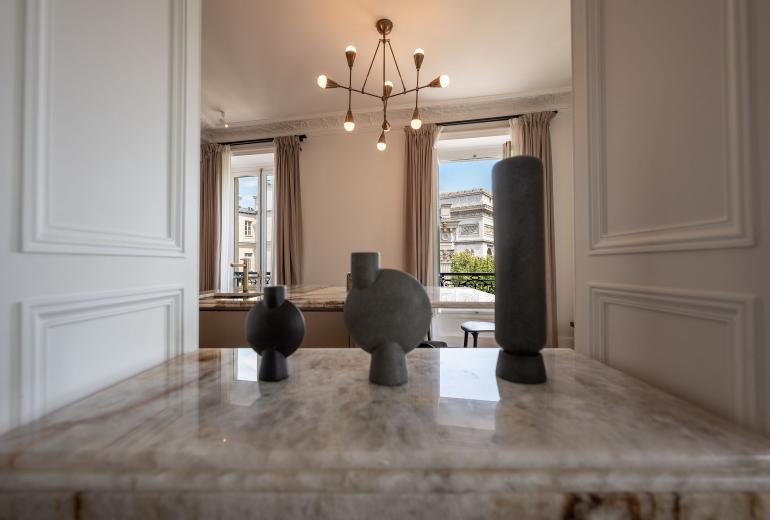 Par033 = Appartement de prestige à Paris