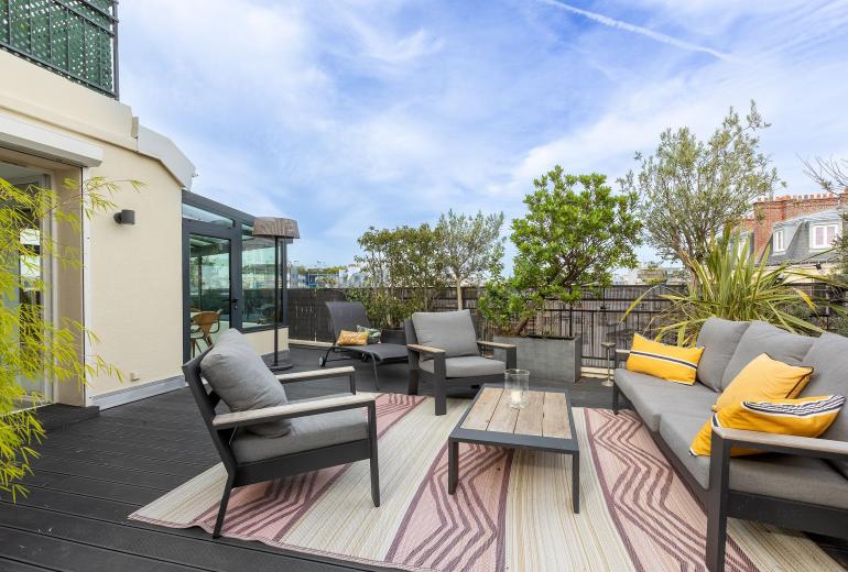 Par048 - Appartement avec terrasse et vues à Paris