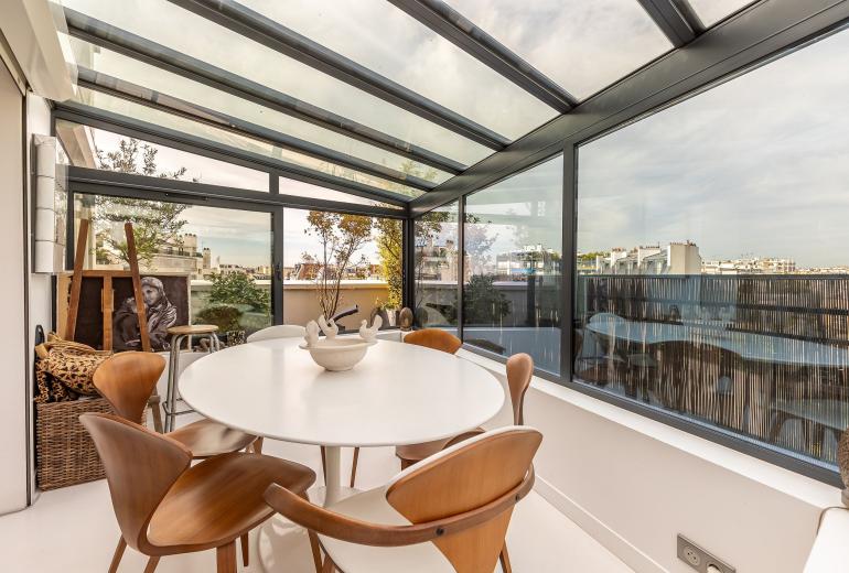 Par048 - Appartement avec terrasse et vues à Paris