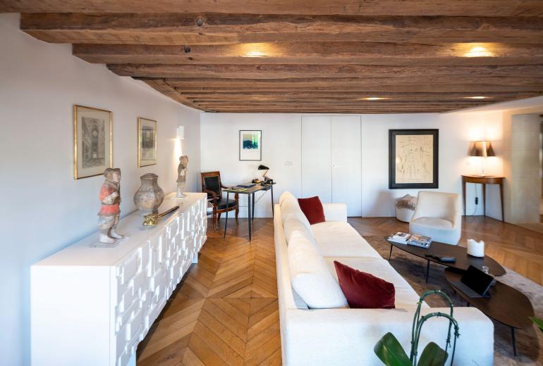 Par055 - Magnífico apartamento en Quai Saint Antoine