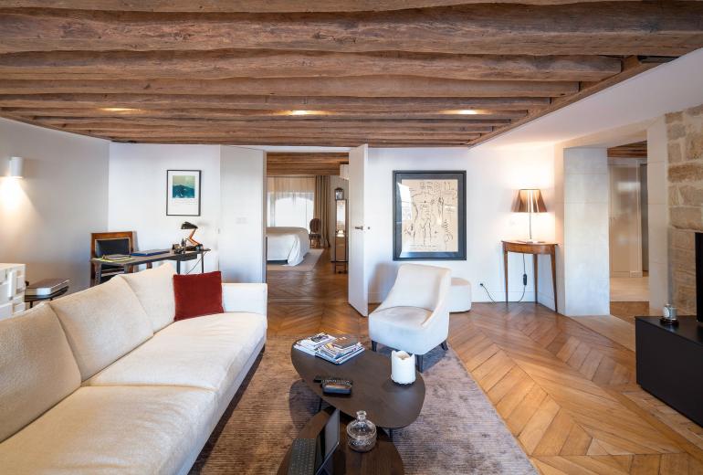 Par055 - Magnífico apartamento en Quai Saint Antoine