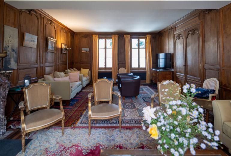 df120 - Encantadora Casa de 5 Habitaciones en Versalles