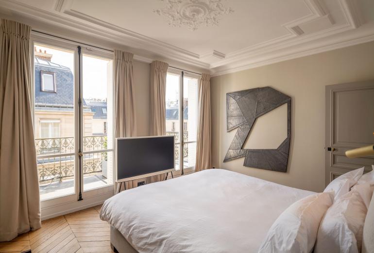 Par088 - Penthouse en avenida Marceau