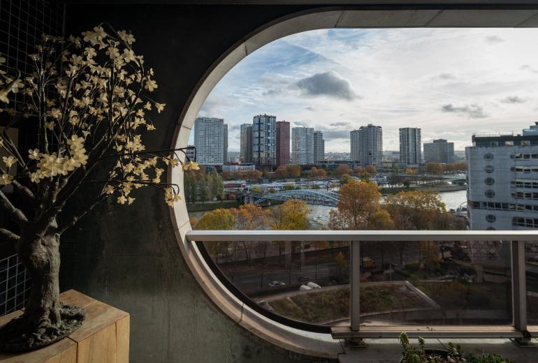 Par021 - Cobertura com piscina privada em Paris