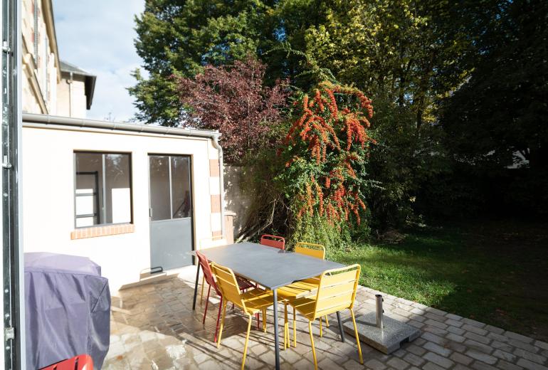 Idf158 - Linda casa de 200 m² com jardim em Versalhes