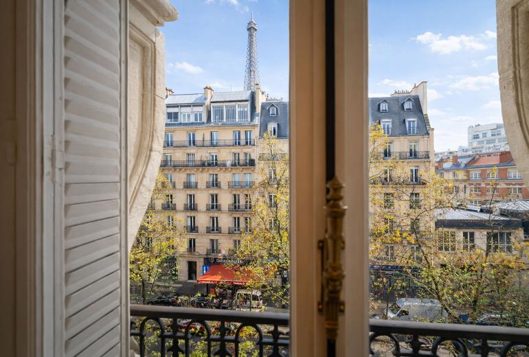 Par061 - Apartamento de alto padrão em Paris 7