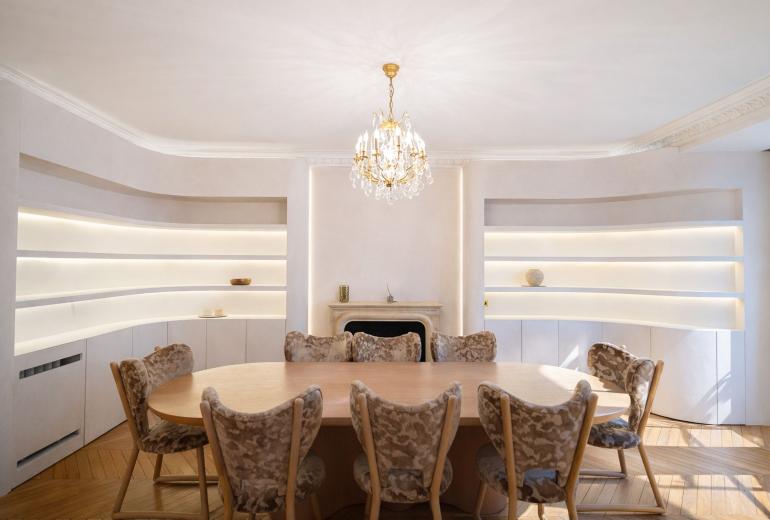 Par061 - Apartamento de alto padrão em Paris 7