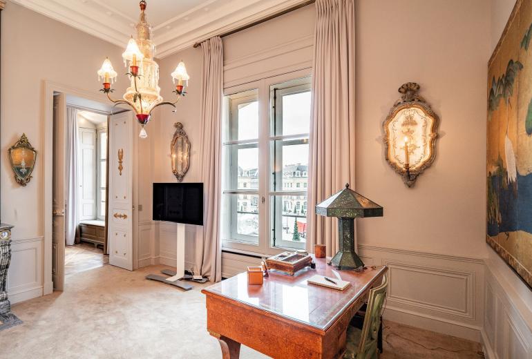 Par002 - Apartamento de luxo na Place Vendôme
