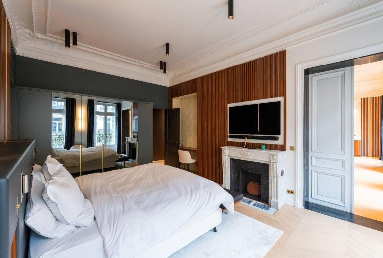 Par073 - Appartement luxueux au Palais Royal.