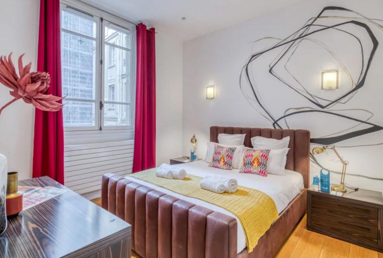 Par 10 - Apartamento de 2 suítes em Paris 8