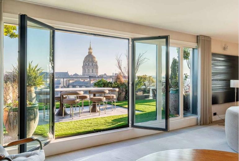 Par095 - Coberturas com vistas unicas em Paris