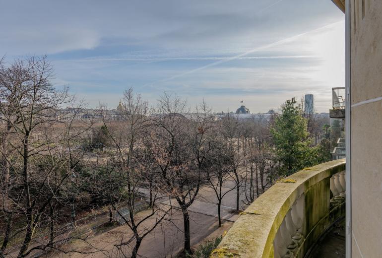 Par168 - Appartement de 3 suites avec vue
