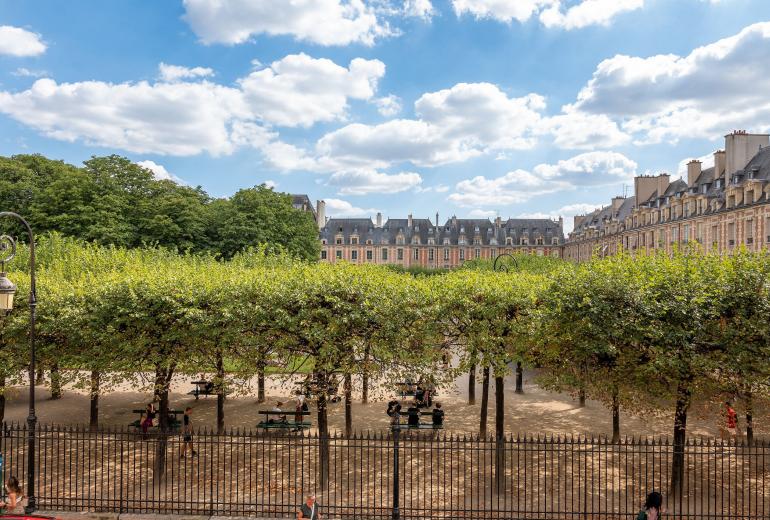 Par169 - Apartamento único en la Place des Vosges