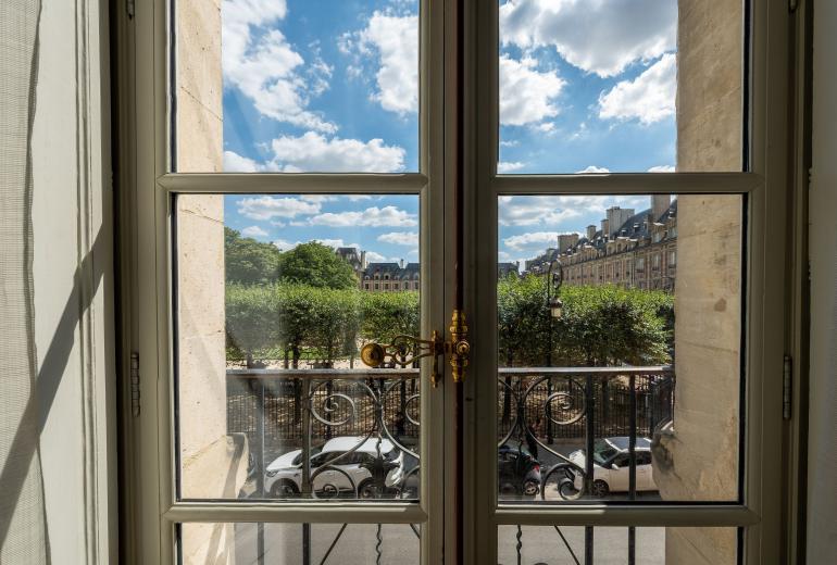 Par169 - Apartamento único en la Place des Vosges