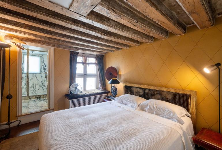 Par169 - Apartamento único en la Place des Vosges