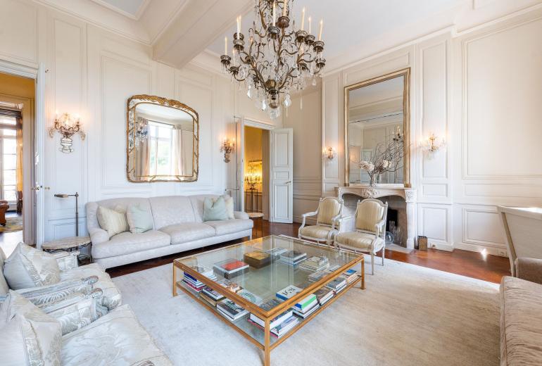 Par169 - Apartamento único en la Place des Vosges