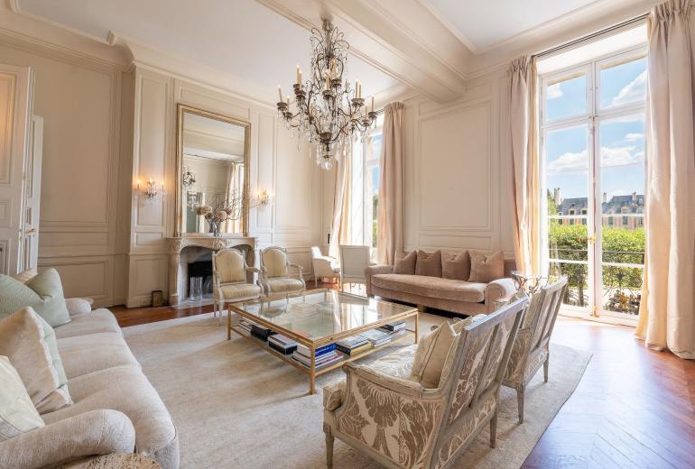 Par169 - Apartamento único en la Place des Vosges