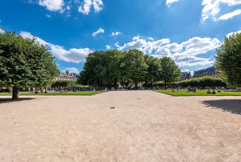 Par169 - Apartamento único en la Place des Vosges