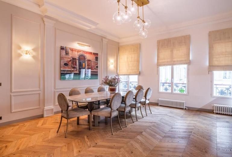 Par188 - Apartamento de luxo com vistas