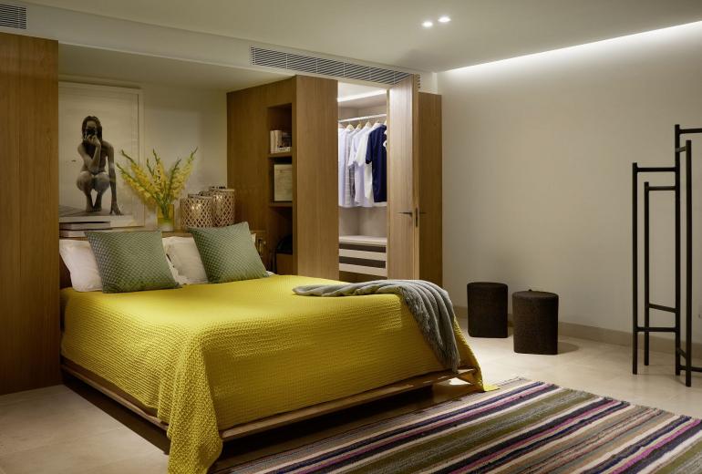Ibi003 - Luxury island in Ibiza