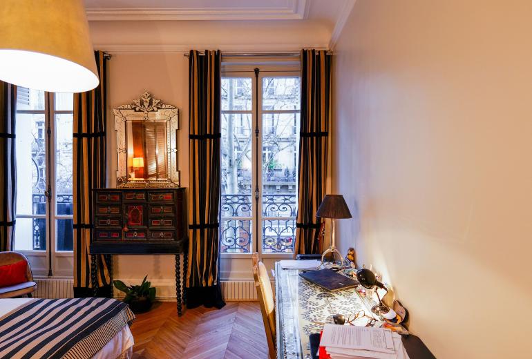 Par193 - Apartamento de tres dormitorios en Chaillot