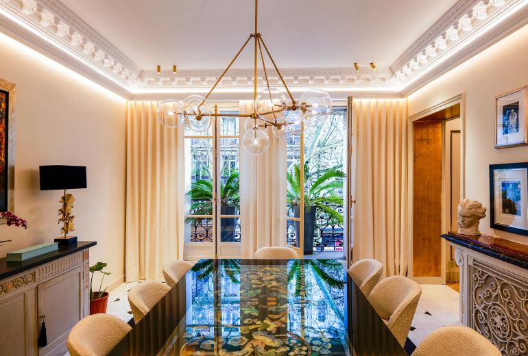 Par193 - Apartamento de tres dormitorios en Chaillot