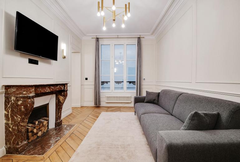 Par230 - Charmoso apartamento no coração de Paris