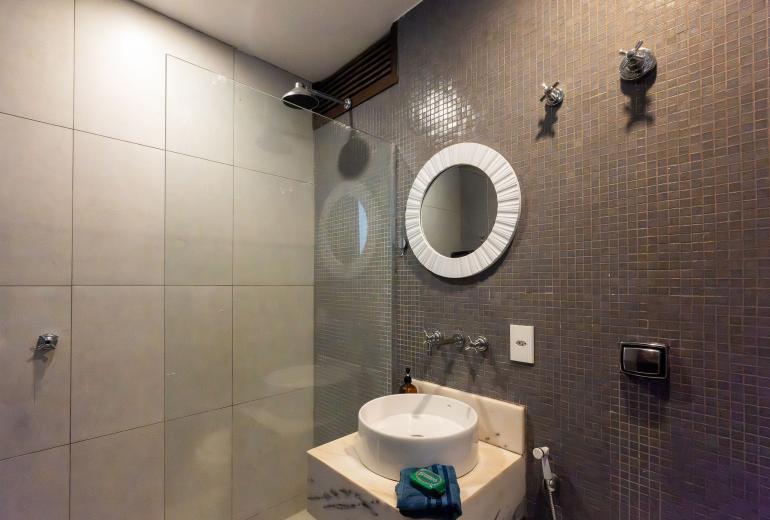Rio155 - Apartamento próximo ao Copacabana Palace