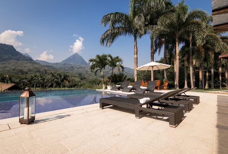 Med001 - Villa de luxe exceptionnelle aux abords de Medellín