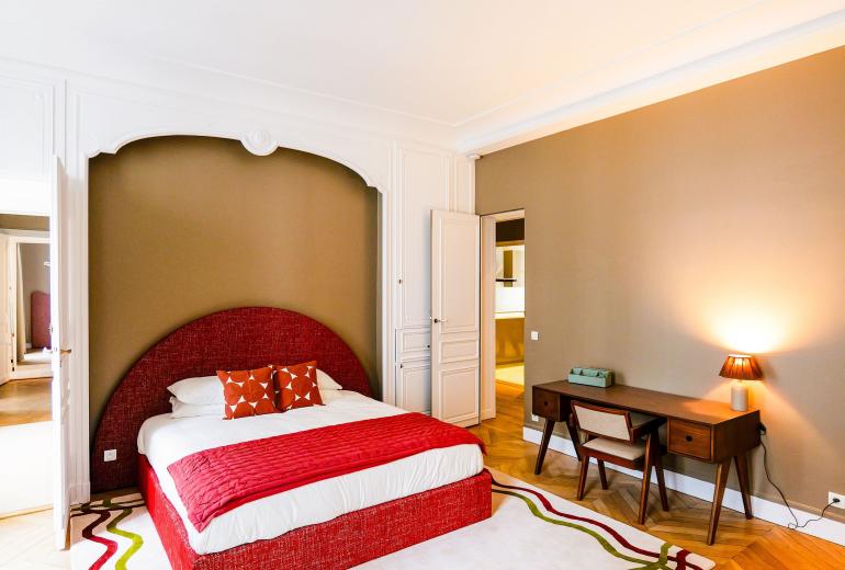 Par222 - Apartamento de cuatro dormitorios