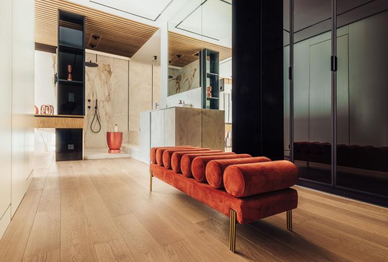 Par096 - Cobertura de luxo na Avenida Montaigne