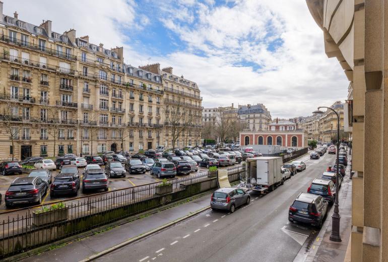 Par115 - Appartement de 2 suites à Porte Dauphine