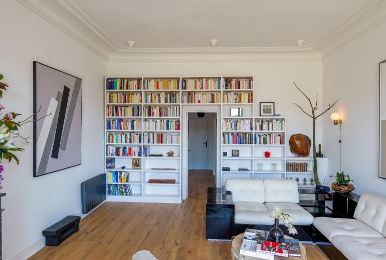 Par224 - Apartamento com vista para o rio Sena.