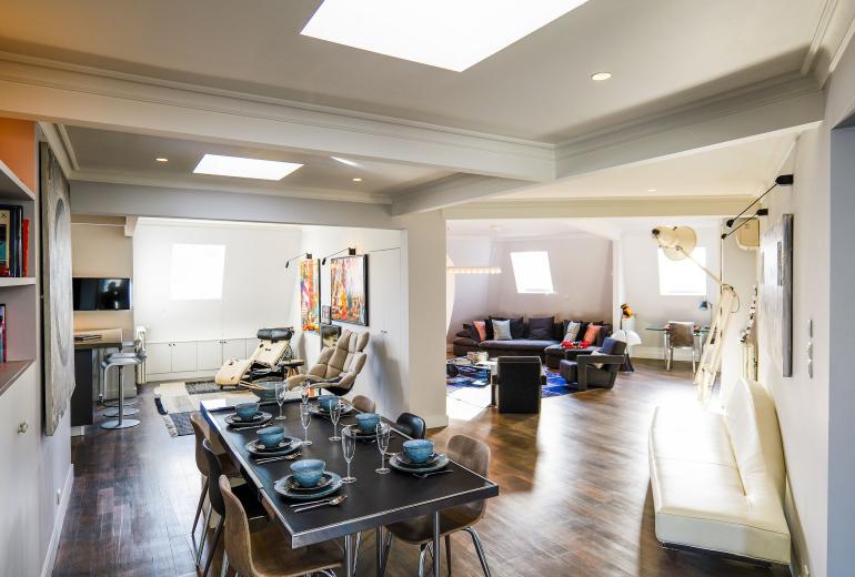 Par189 - Penthouse de 3 chambres à Muette