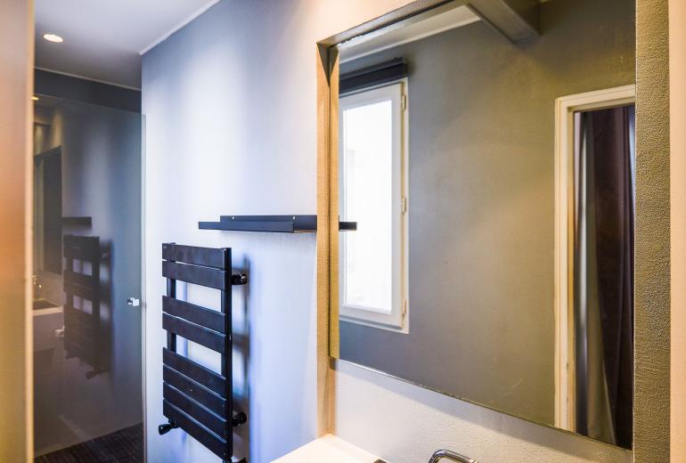 Par189 - Penthouse de 3 chambres à Muette