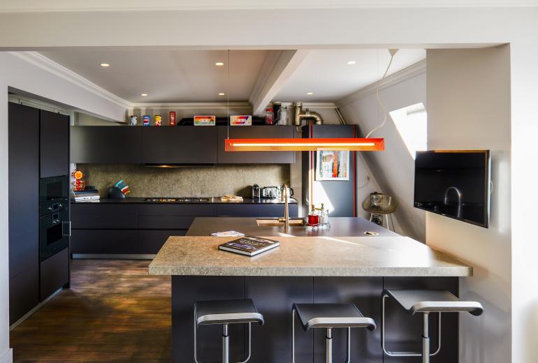 Par189 - Penthouse de 3 chambres à Muette