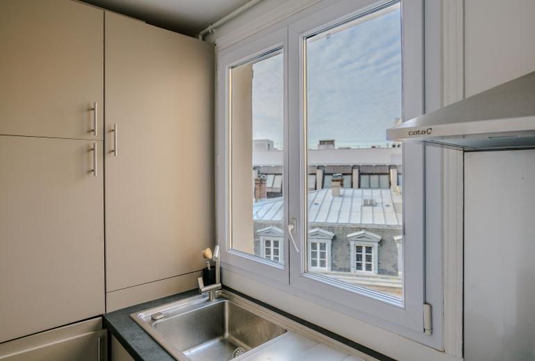 Par138 - Apartamento de 2 dormitorios en París