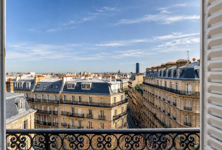 Par117 - Appartement de 3 chambres avec vue