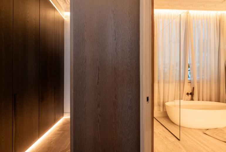 Par072 - Luxury 5 bedroom apartment in Chaillot